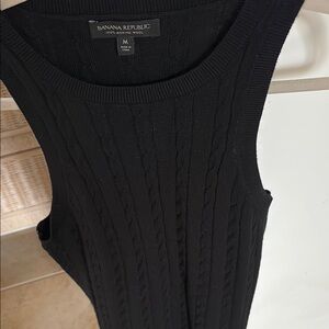 Banana Republic Black Fitted Sleeveless Tank Top